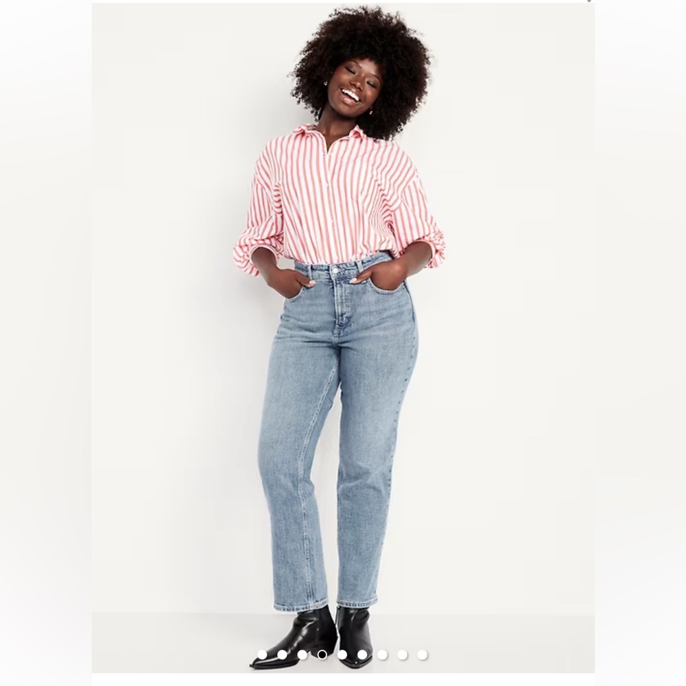 Old Navy Extra High Rise Curvy Sky-Hi Straight Women’s Jeans